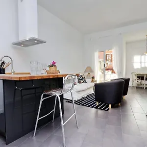  Apartment Monti Charming - Short Let Service Italy