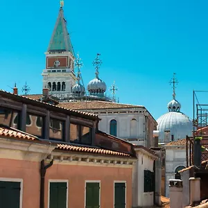  Apartment Ca' Zaccaria Italy